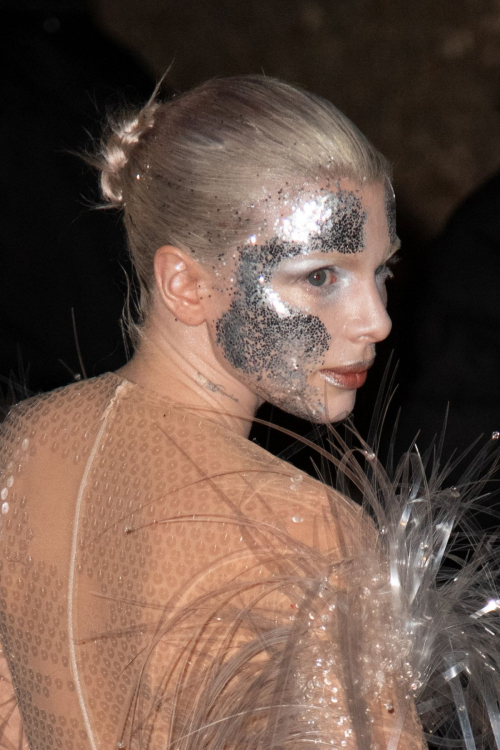 Julia Fox at Mugler Womenswear Fall/Winter Show Paris Fashion Week, March 2024 2