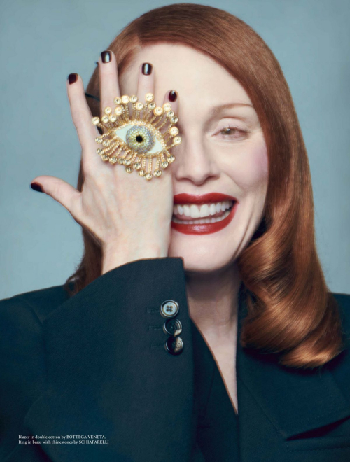 Julianne Moore for AnOther Magazine Spring/Summer Issue, March 2024 5