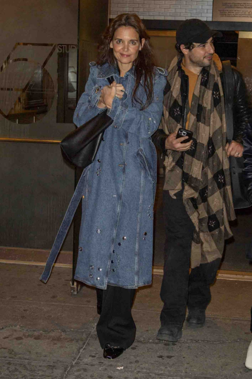 Katie Holmes Leaves a Broadway Play in New York 4