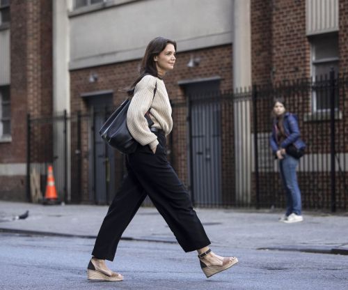 Katie Holmes Out on First Day of Spring in New York, March 2024 3