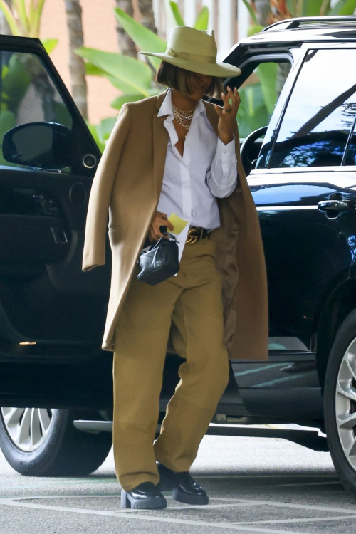 Kelly Rowland Arrives at Beverly Hills Hotel, March 2024 5