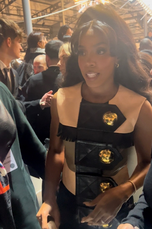 Kelly Rowland at Louis Vuitton Show Paris, March 2024 1