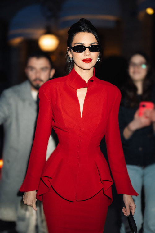 Kendall Jenner Leaves Ritz Hotel in Paris, March 2024 6