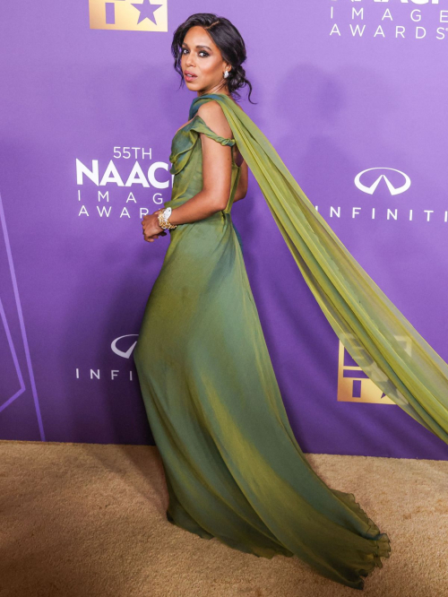 Kerry Washington at NAACP Image Awards in Los Angeles, March 2024 2