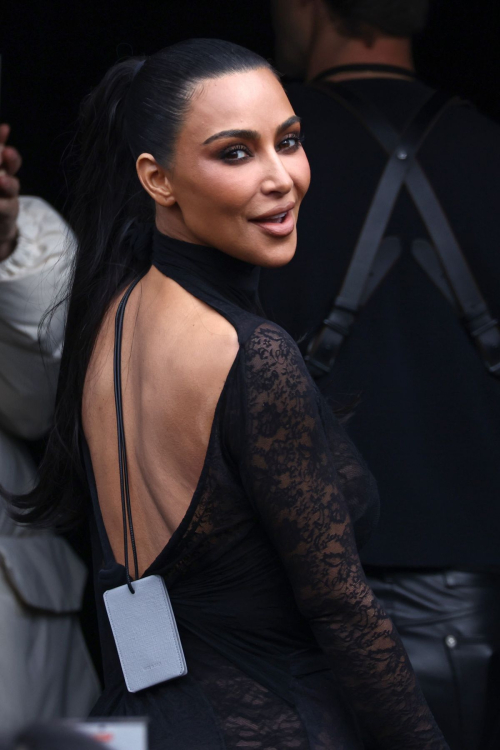 Kim Kardashian at Balenciaga Womenswear Fall/Winter Show Paris, March 2024 6