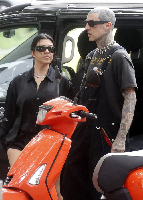 Kourtney Kardashian and Travis Barker at Cafe Smith Deli Melbourne, February 2024