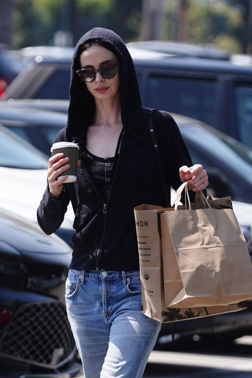 Krysten Ritter Out for Coffee and Groceries in Studio City, March 2024 6