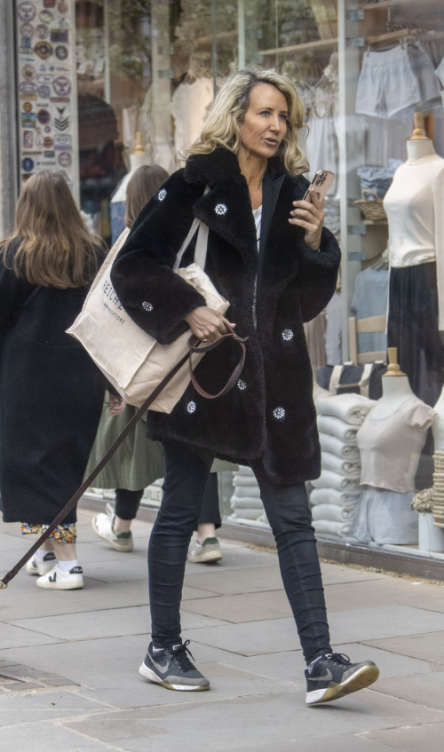 Lady Victoria Hervey Out with Dog on Kings Road Chelsea 6