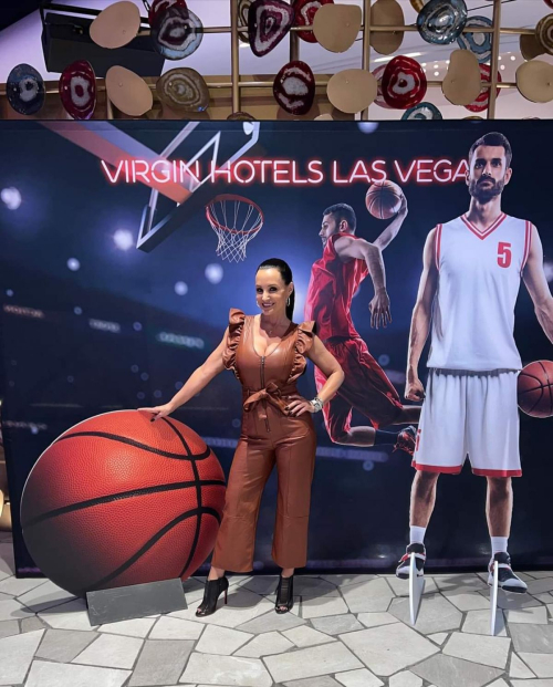 Lisa Ann NBA March Madness Promotion Las Vegas 1