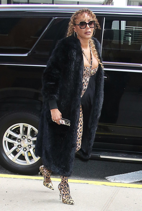 Melanie Brown Arrives at Drew Barrymore Show in New York, March 2024 4