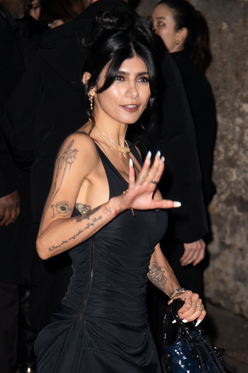 Mia Khalifa at Mugler Womenswear Fall/Winter Show Paris Fashion Week, March 2024 3