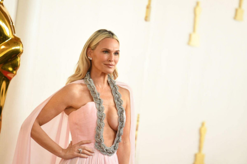 Molly Sims at 96th Annual Academy Awards in Los Angeles, March 2024 1