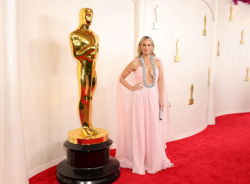 Molly Sims at 96th Annual Academy Awards in Los Angeles, March 2024 4