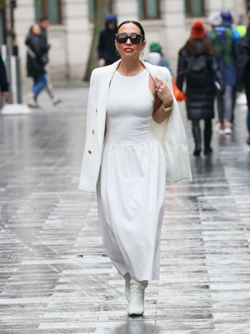 Myleene Klass Leaves Smooth Radio in London 3