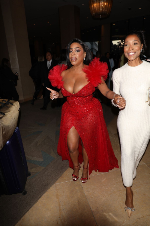 Niecy Nash and Jessica Betts at GLAAD Awards in Beverly Hills, March 2024 5