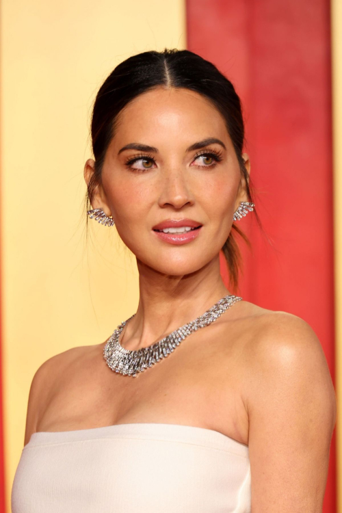 Olivia Munn at Vanity Fair Oscar Party, March 2024 4