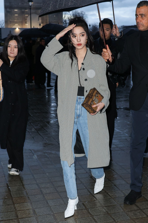 Sabrina Zhuang at Louis Vuitton Fashion Show Paris, March 2024 3