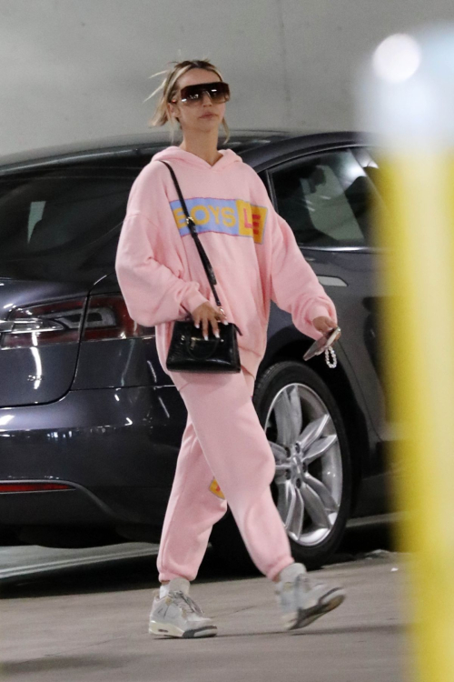 Scheana Shay Out Shopping in Los Angeles, March 2024 4