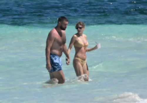 Taylor Swift in Bikini and Travis Kelce at a Beach in Bahamas, March 2024 3