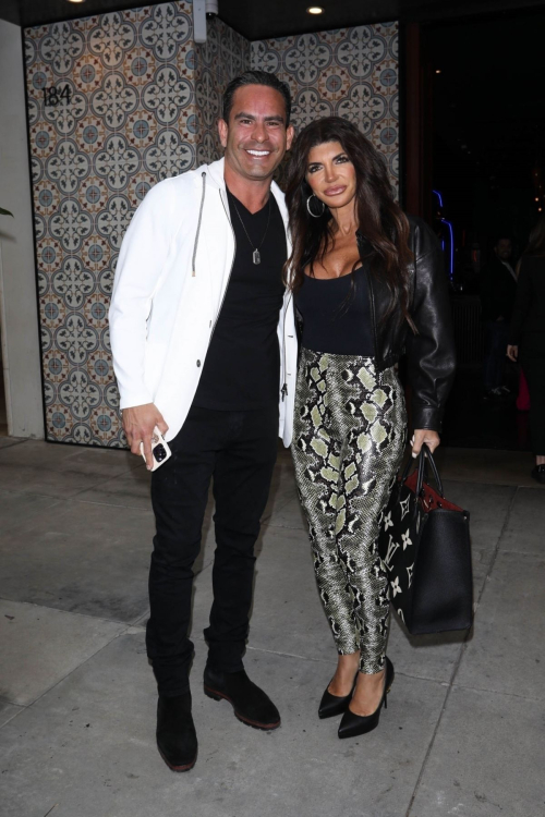 Teresa Giudice Louie Ruelas at Nusr-Et in Beverly Hills, March 2024 2