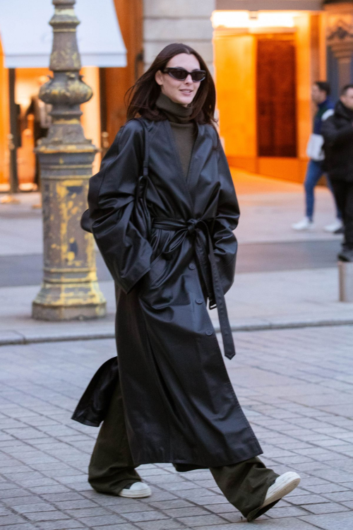 Vittoria Ceretti Leaving Schiaparelli Fitting Paris, February 2024 6