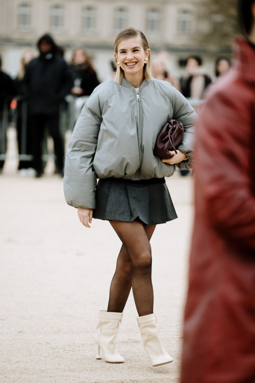 Xenia Adonts at Loewe Fashion Show Paris Fashion Week, March 2024 2