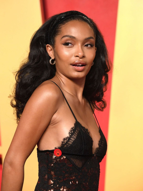 Yara Shahidi at Vanity Fair Oscar Party, March 2024 4