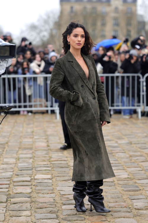 Adria Arjona Arrives at Loewe Womenswear Show at Paris Fashion Week 4