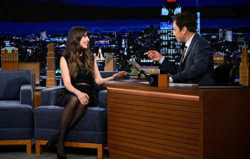 Alison Brie at Tonight Show Starring Jimmy Fallon 9