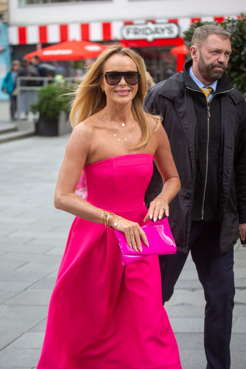 Amanda Holden Arrives at Heart Radio in London 3