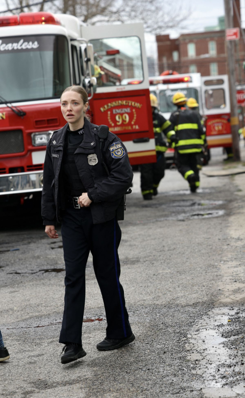 Amanda Seyfried on the Set of Long Bright River 4