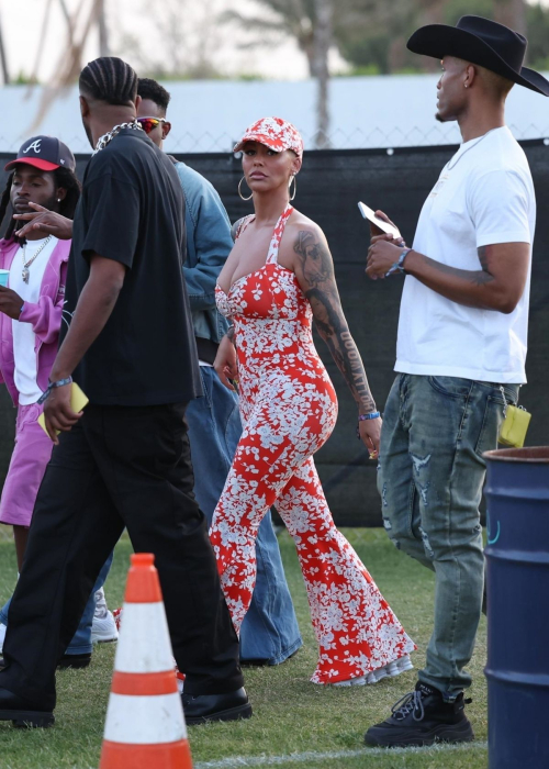 Amber Rose at Coachella Valley Music and Arts Festival 5