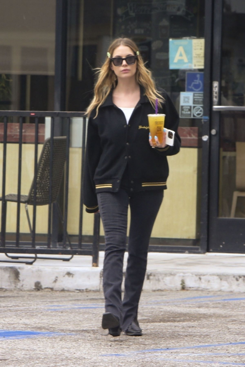 Ashley Benson Out for Iced Tea in Los Angeles 6