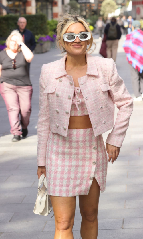 Ashley Roberts Leaves Heart FM Show in London 6