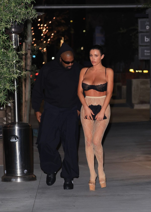 Bianca Censori and Kanye West Seen Leaving Gigi’s in Los Angeles 1