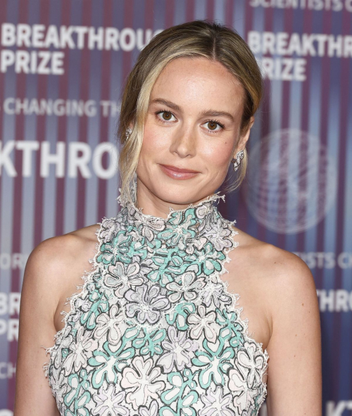 Brie Larson at 10th Breakthrough Prize Ceremony in Los Angeles 2