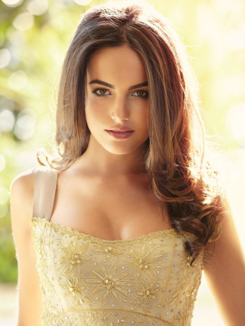 Camilla Belle in Jezebel