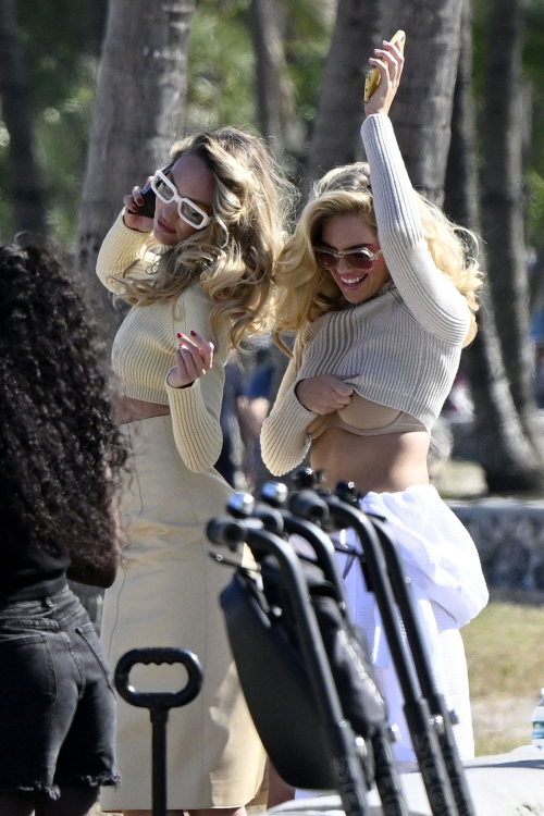 Candice Swanepoel and Kate Upton on Set of Miami Photoshoot 3