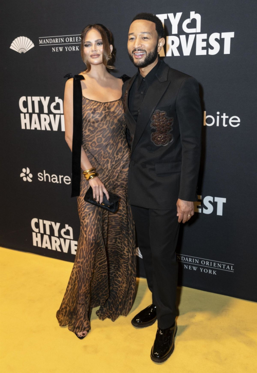 Chrissy Teigen at City Harvest Gala in New York 5