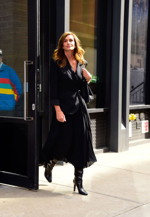 Cindy Crawford Out and About in New York City 3