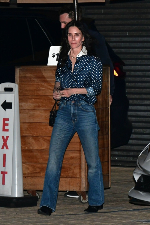 Courteney Cox and Johnny McDaid at Nobu Malibu Dinner Date 4