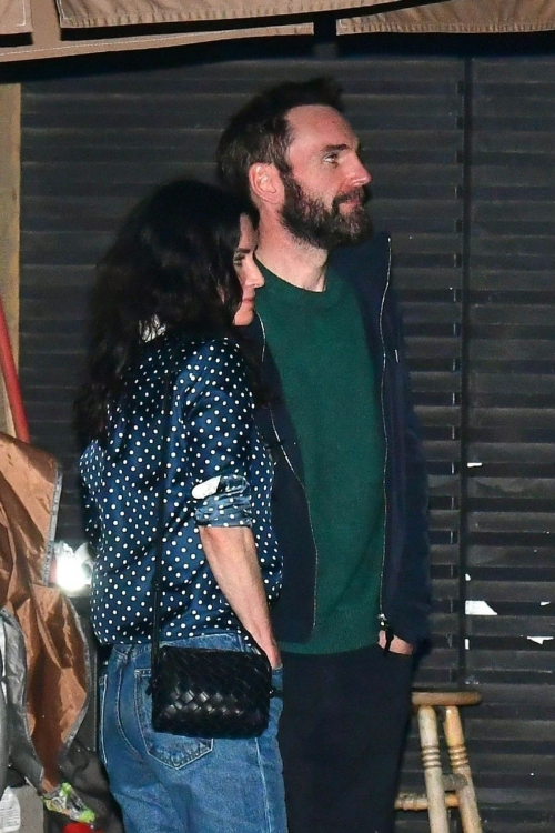 Courteney Cox and Johnny McDaid at Nobu Malibu Dinner Date 5