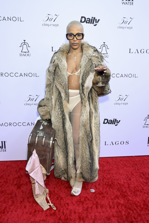 Doja Cat at Daily Front Row Fashion Los Angeles Awards 1