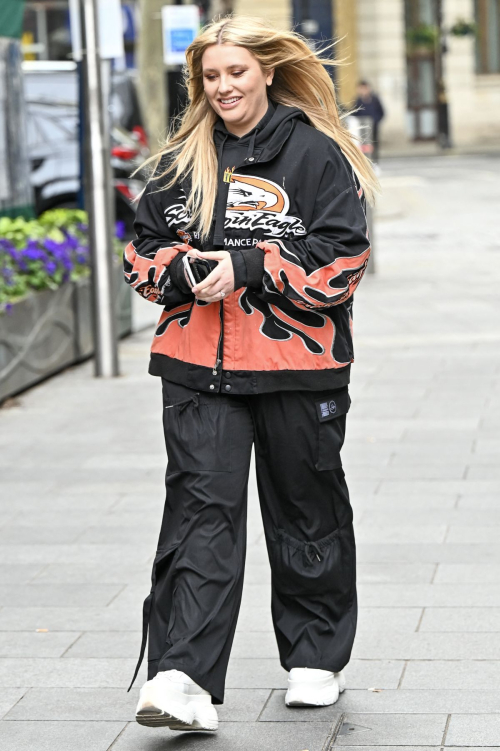 Ella Henderson Arrives at Capital Radio in London 1