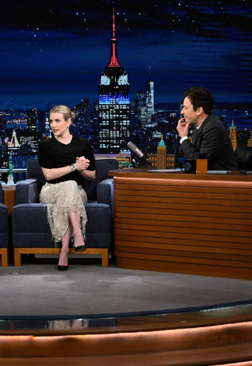 Emma Roberts Visits Tonight Show Starring Jimmy Fallon 1