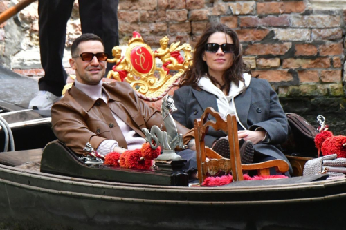 Hayley Atwell and Ned Wolfgang Kelly on Gondola Ride in Venice