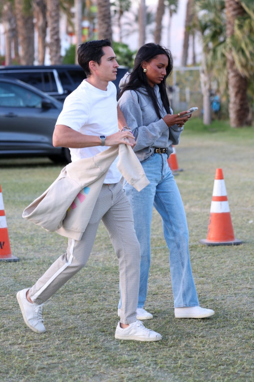 Jasmine Tookes Arrives at Coachella Festival 5