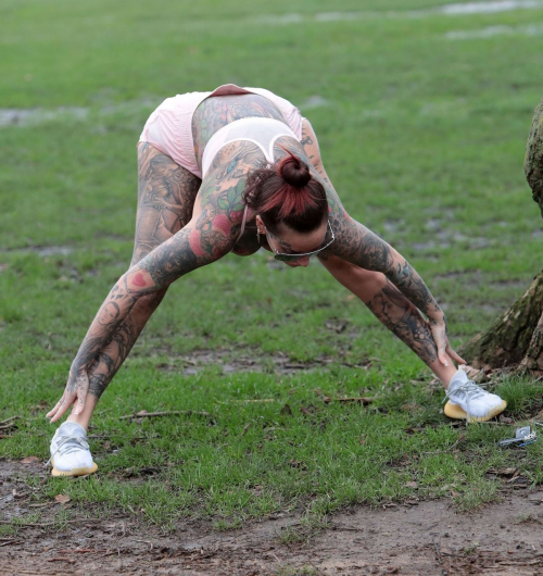 Jemma Lucy Exercises in Hyde Park in London 4