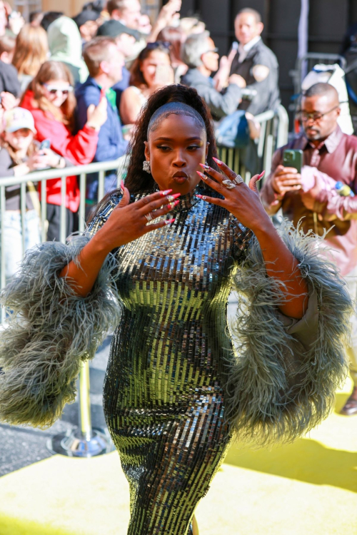 Jennifer Hudson Arrives at iHeartRadio Music Awards in Hollywood 3