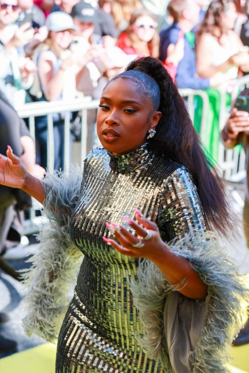 Jennifer Hudson Arrives at iHeartRadio Music Awards in Hollywood 4